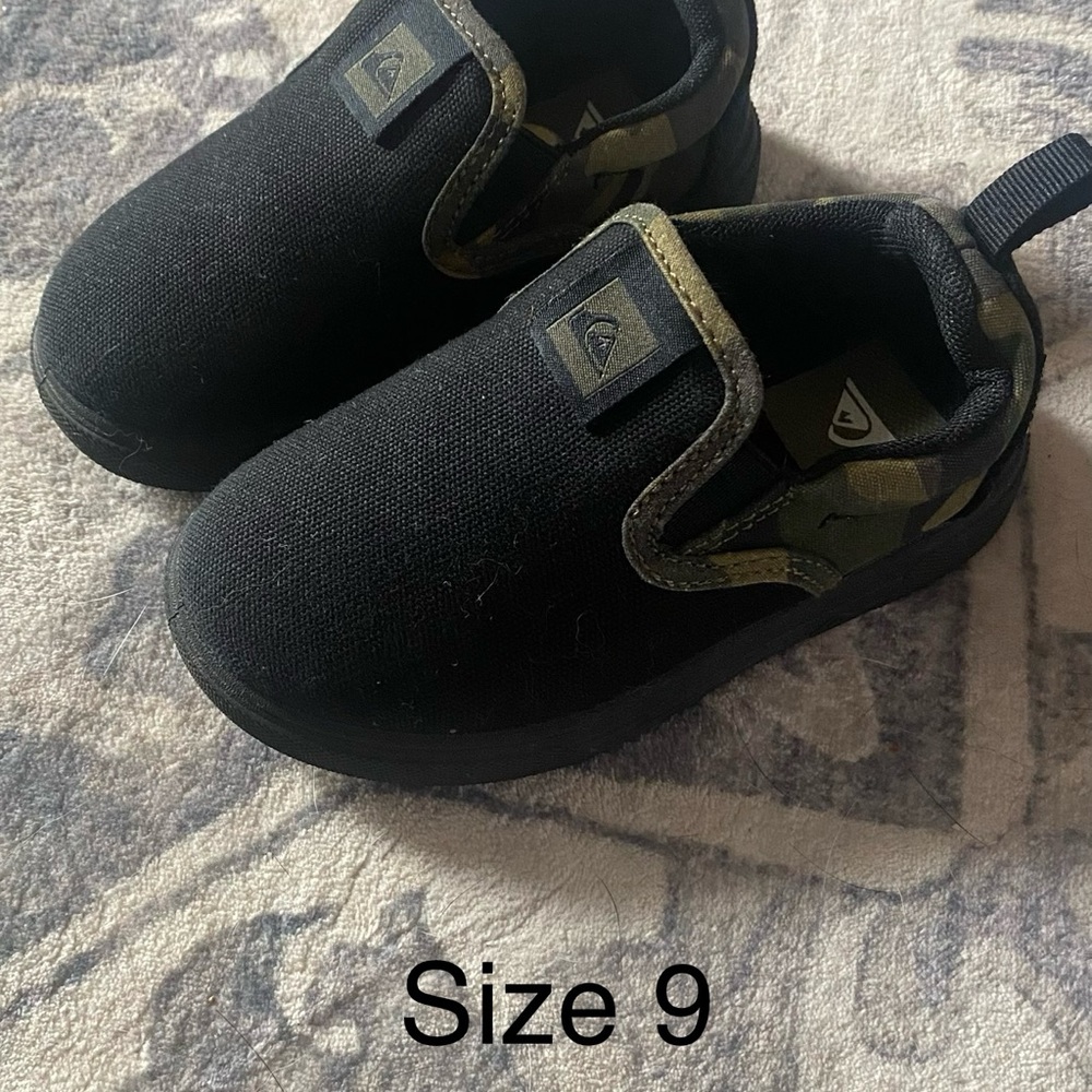Quiksilver Kids Black Slip-On Sneakers with Green Camo Trim